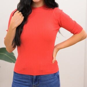 Alexa Rae she’s cool top